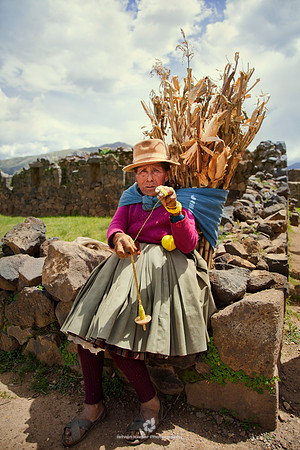 Yarn Spinning Old Woman