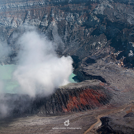 Laguna Caliente, Volcán Poás