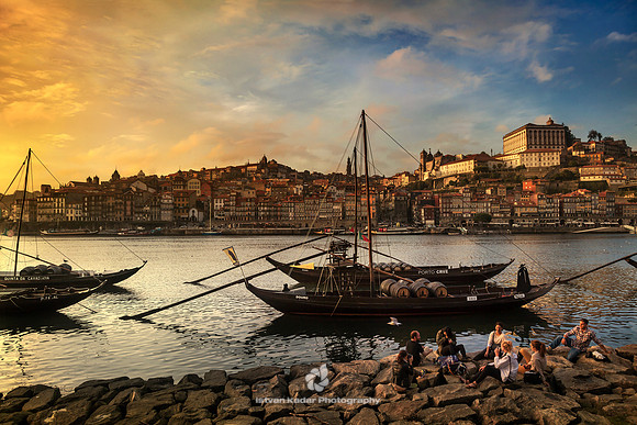 Sunset Picnic in Porto