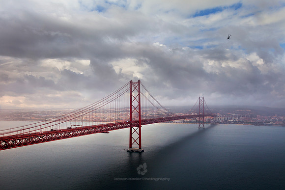 Ponte 25 de Abril