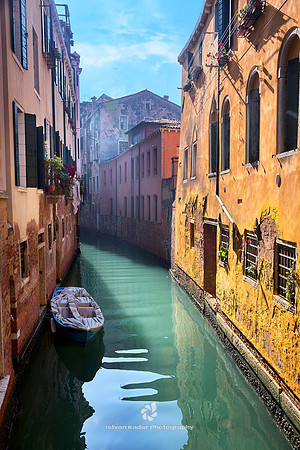 Backstreet Canals of Venice