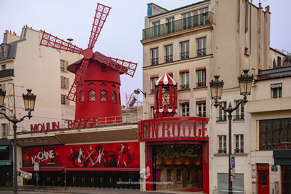 Moulin Rouge, Paris