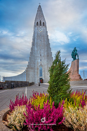 Hallgrimskirkja & Leif Eriksson Statue, Reykjavik