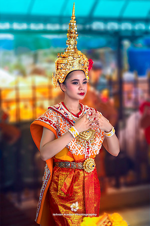 Erawan Shrine Dancer