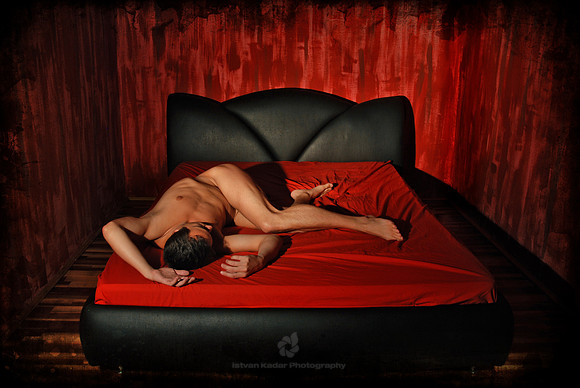 Redream  "Thrown Out"