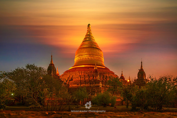 Sunset in Bagan