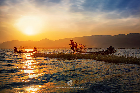 Intha Fishermen of Inle Lake, Myanmar