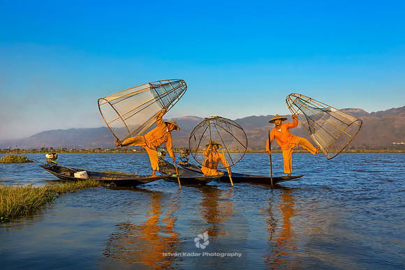 Intha Fishermen, Inle Lake, Myanmar