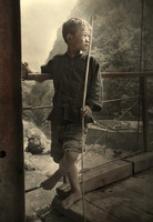 TRAVEL PORTRAIT