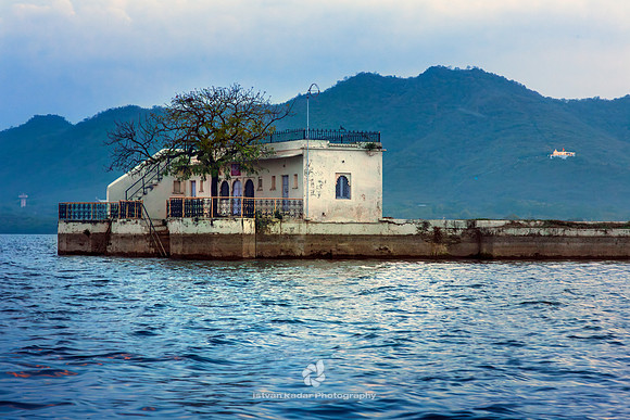 Everyday Life in the Lake City of Udaipur, Rajasthan, India