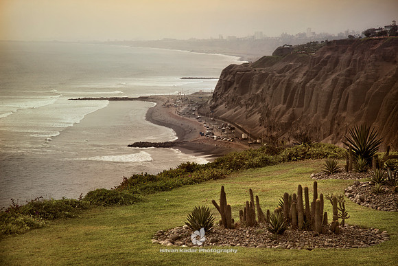 Playa Costa Verde, Lima