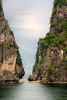 Rocks in Ha Long Bay