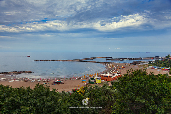 coastline, beach, sea, "Black Sea", Constanta, Romania, summer, holiday, seasonal, trees, water, cloud, umbrellas, sunbath, bay,