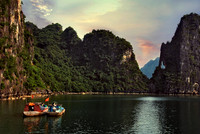 Boating in Ha Long Bay
